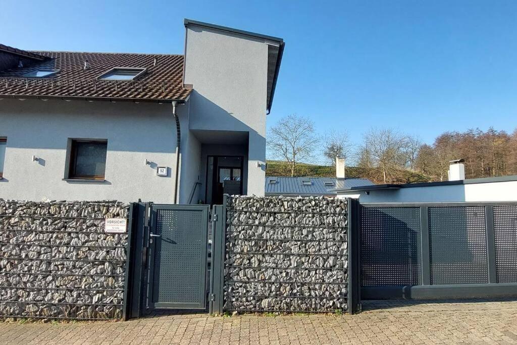 Mörlenbach Grosse Tolle 4 Zimmer Ferienwohnung Im Herzen Des Odenwaldes מראה חיצוני תמונה
