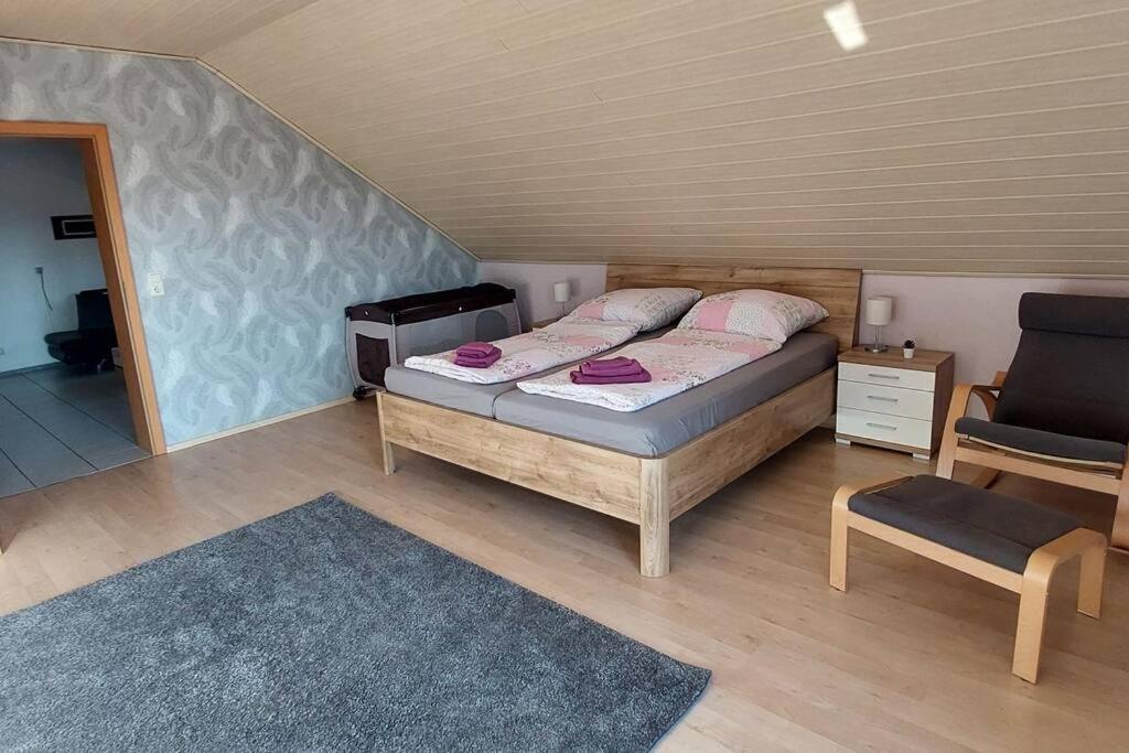 Mörlenbach Grosse Tolle 4 Zimmer Ferienwohnung Im Herzen Des Odenwaldes מראה חיצוני תמונה