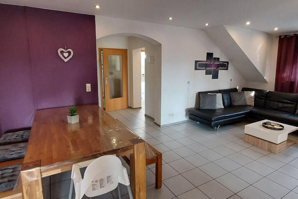 Mörlenbach Grosse Tolle 4 Zimmer Ferienwohnung Im Herzen Des Odenwaldes מראה חיצוני תמונה