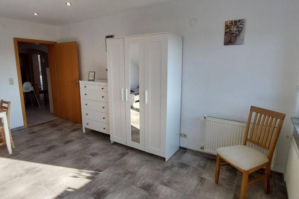Mörlenbach Grosse Tolle 4 Zimmer Ferienwohnung Im Herzen Des Odenwaldes מראה חיצוני תמונה