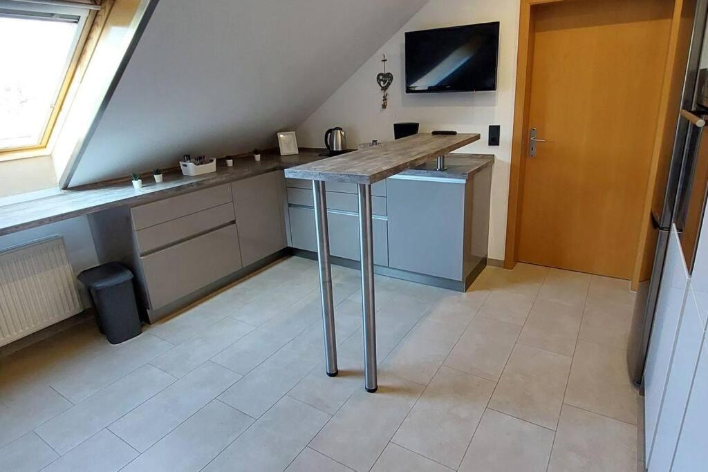 Mörlenbach Grosse Tolle 4 Zimmer Ferienwohnung Im Herzen Des Odenwaldes מראה חיצוני תמונה