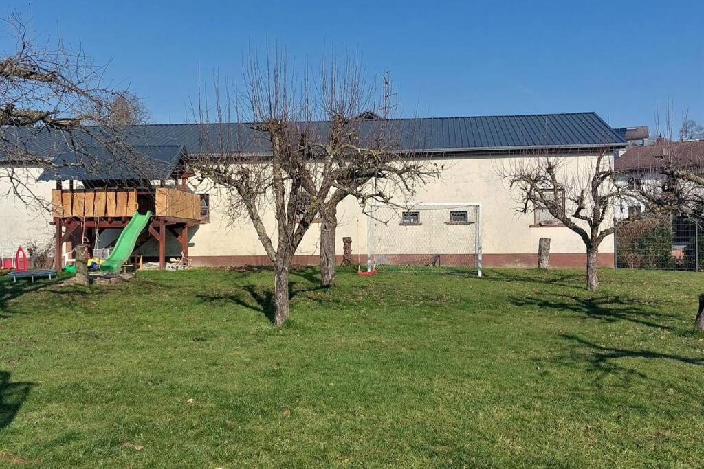 Mörlenbach Grosse Tolle 4 Zimmer Ferienwohnung Im Herzen Des Odenwaldes מראה חיצוני תמונה